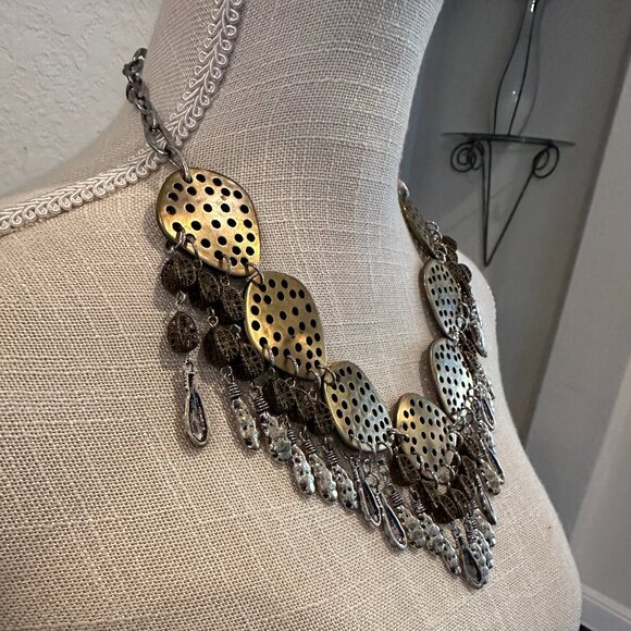 Vintage Edgy Tribal Metallic Necklace - Picture 3 of 8